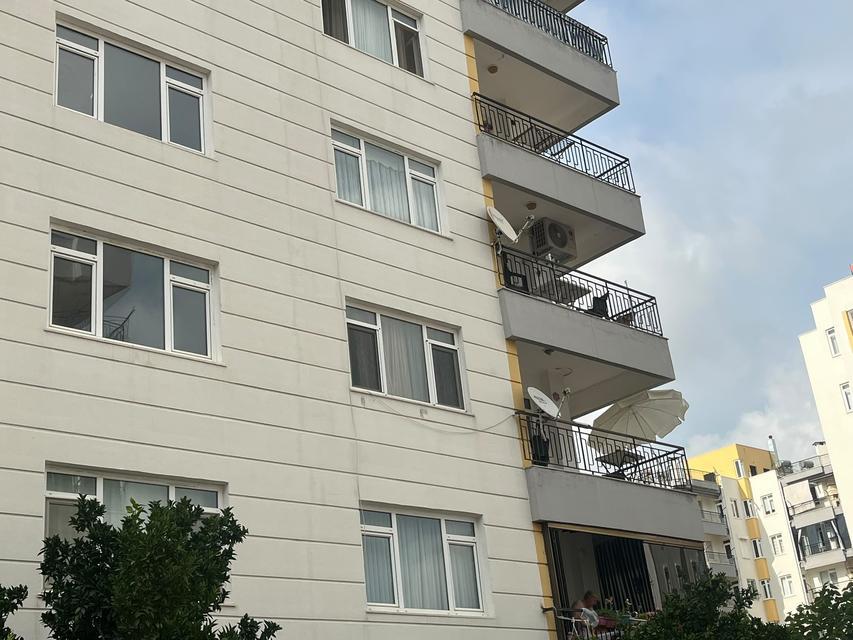 Bir kadın evinde ölü bulundu