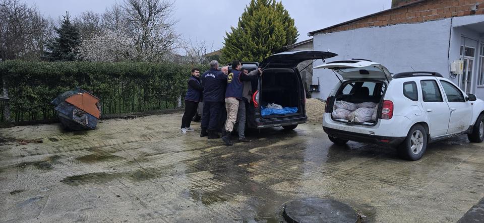 Satışa hazır 306 kilo at eti yakalandı