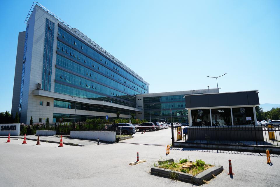 Banka müdürü nitelikli dolandırıcılıktan tutuklandı
