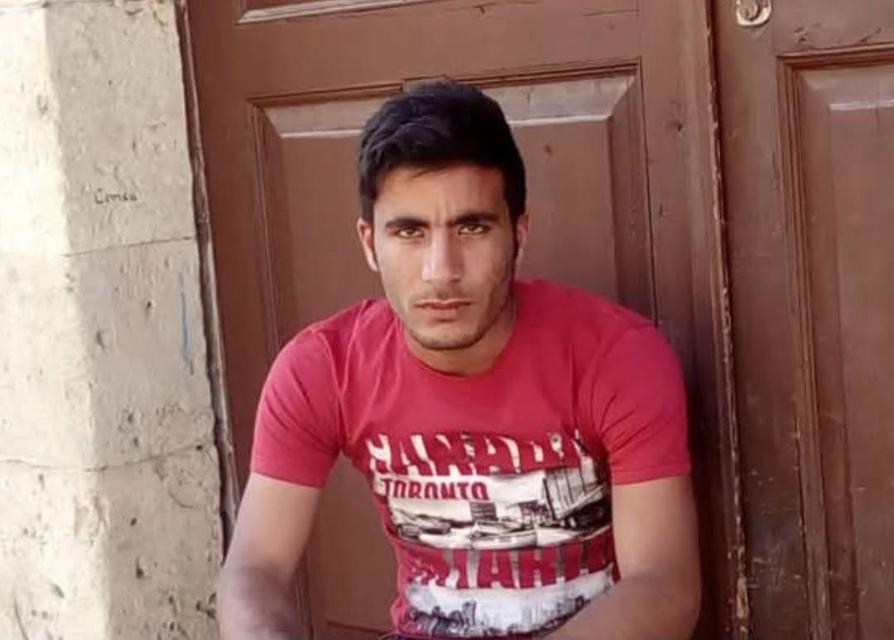 Geri geri giderken kardeşini ezerek öldürdü