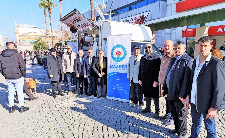 Düşürülen Azerbaycan uçağında hayatını kaybedenler İzmir’de anıldı