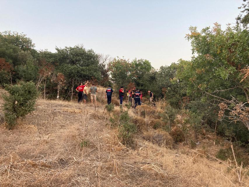 YAŞLI KADIN TARLADA ÖLÜ BULUNDU: 10 GÜNDÜR KAYIP OLDUĞU ORTAYA ÇIKTI