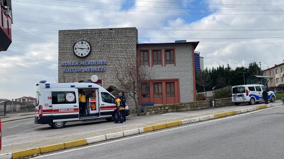 Kendini kart dolum kulübesine asmaya çalıştı