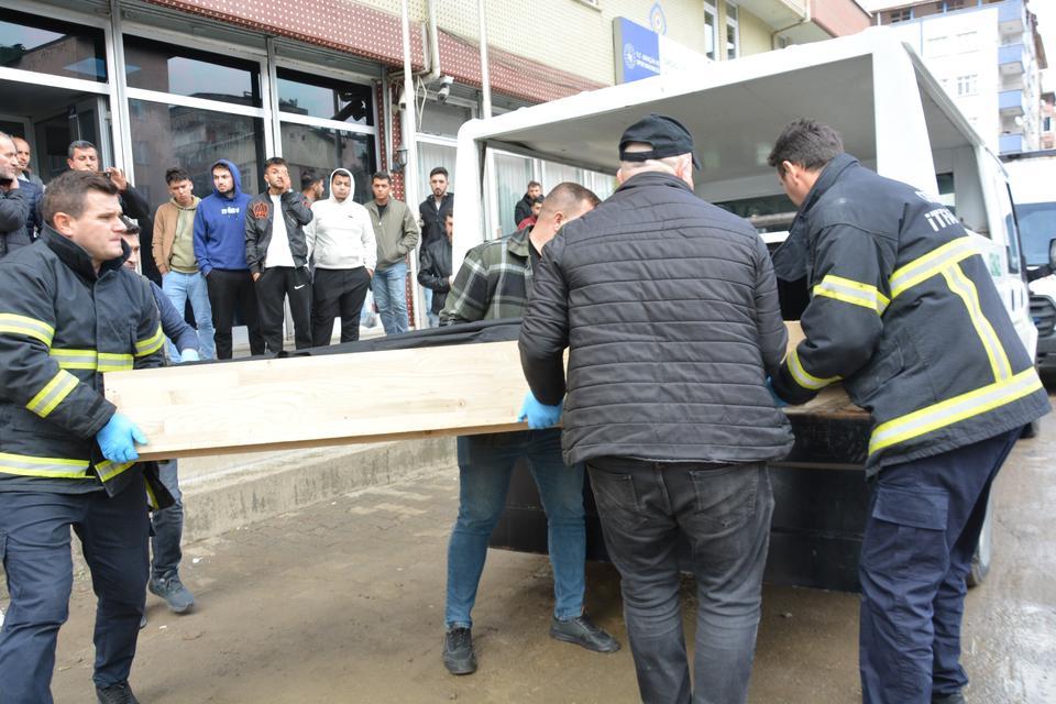 ORDU'DA ÜNİVERSİTE ÖĞRENCİSİ BANYODA ÖLÜ BULUNDU