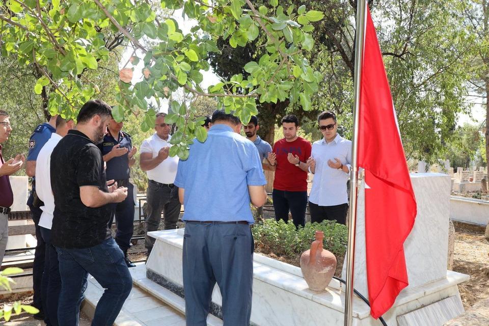 ŞEHİT JANDARMA ER ALTUN MEZARI BAŞINDA ANILDI