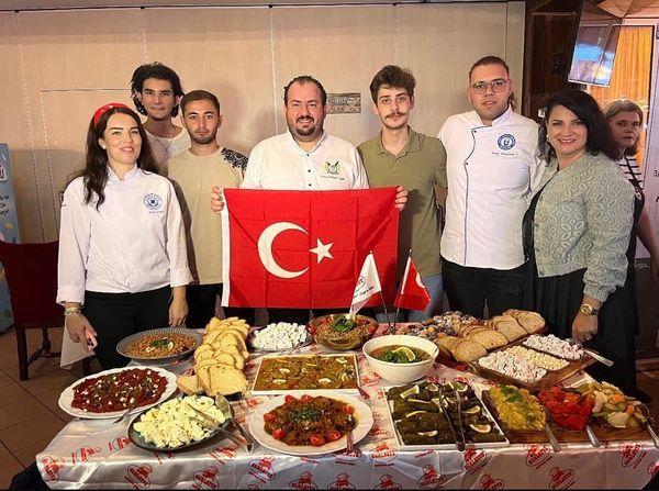 Kuşadası MYO, Romanya’daki festivalde ödülleri topladı