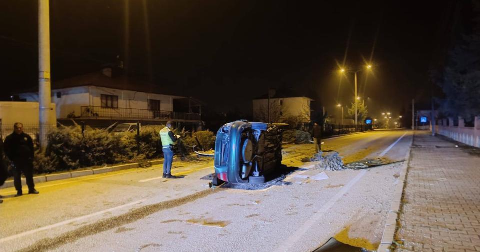 Hurdaya dönen otomobilin sürücüsü hayatını kaybetti