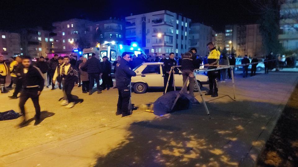 GAZİANTEP'TE TAZİYE EVİNE SİLAHLI SALDIRI: 1 ÖLÜ, 4 YARALI