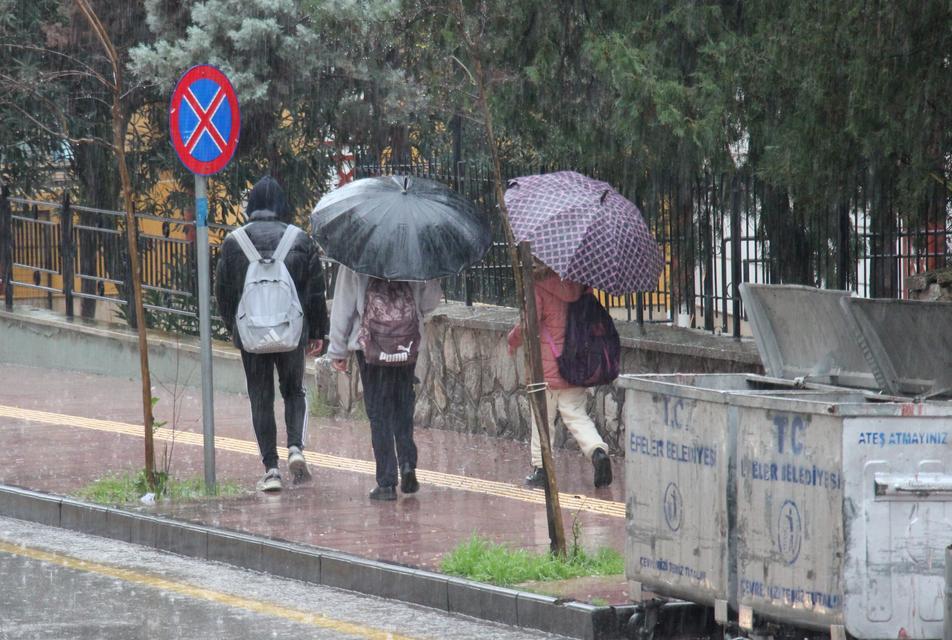 Aydın’da kuvvetli gök gürültülü sağanak yağış bekleniyor