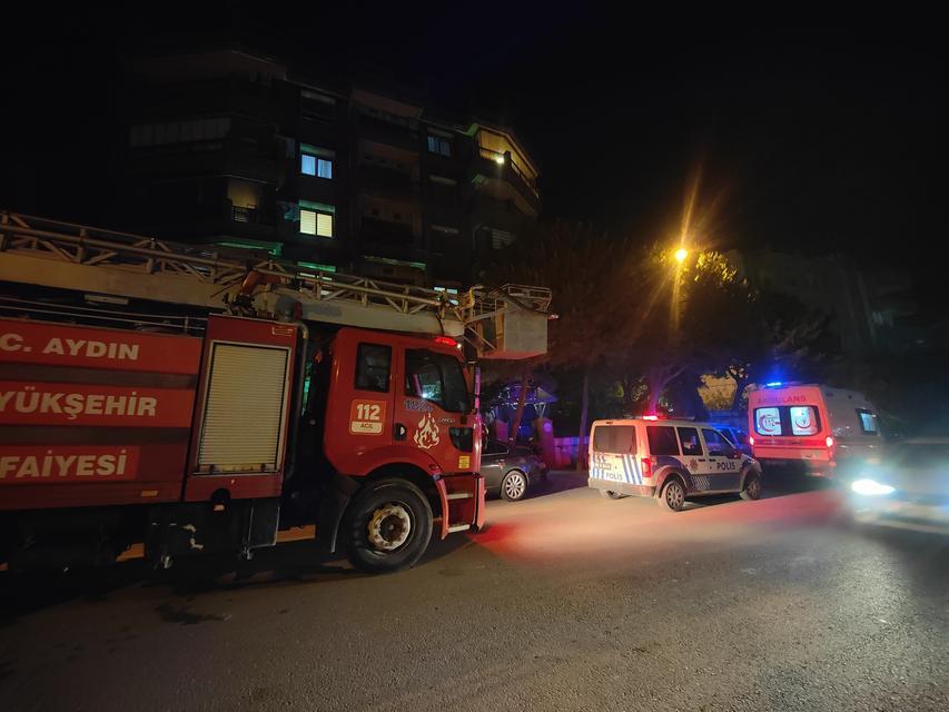 KUŞADASI'NDA YALNIZ YAŞAYAN ŞAHIS EVİNDE ÖLÜ BULUNDU