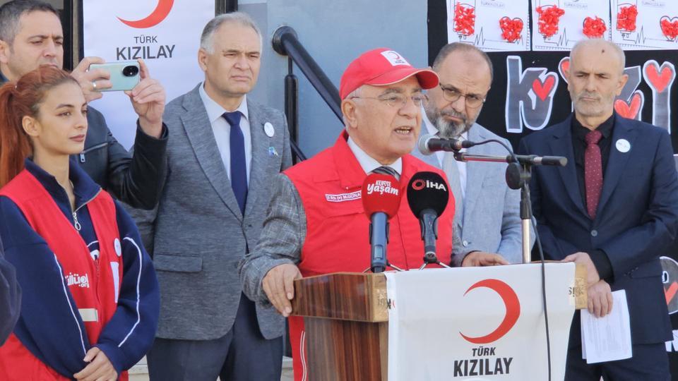 KIZILAY'IN HEDİYE BİSİKLETLERİ ÇOCUKLARI SEVİNDİRDİ