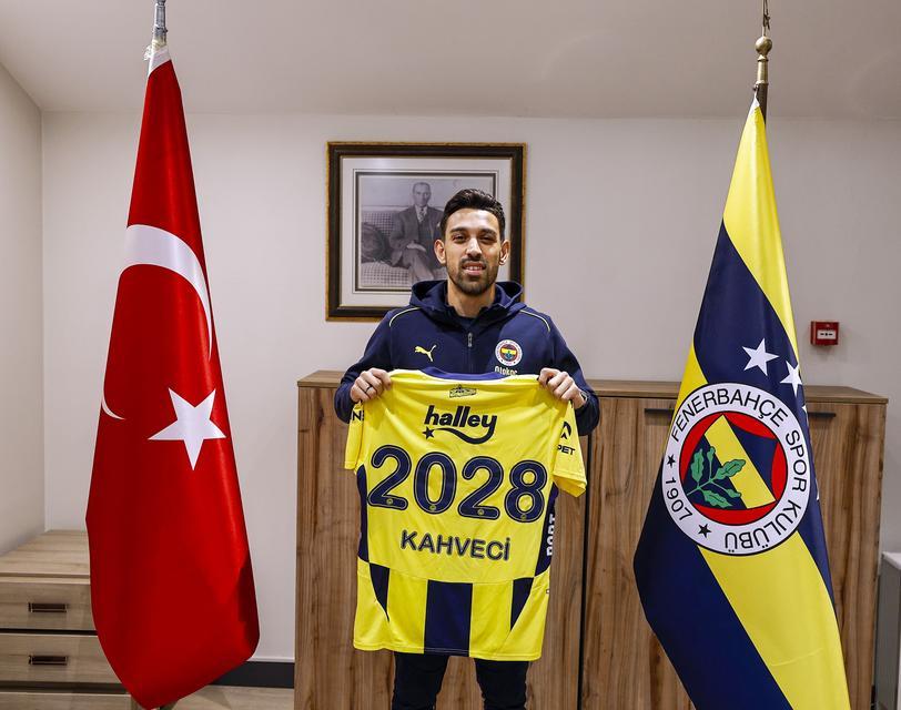 İRFAN CAN KAHVECİ, 3 YIL DAHA FENERBAHÇE'DE