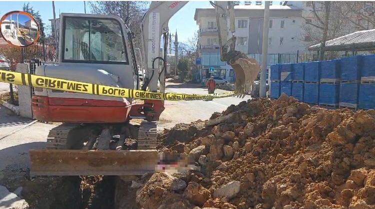 ANTALYA'DA KORKUNÇ KAZA, KEPÇE KOVASI İŞÇİYİ EZDİ