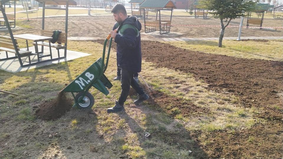 TÜRKİYE'NİN EN BÜYÜK MİLLET BAHÇESİNDE BAHAR HAZIRLIKLARI BAŞLADI