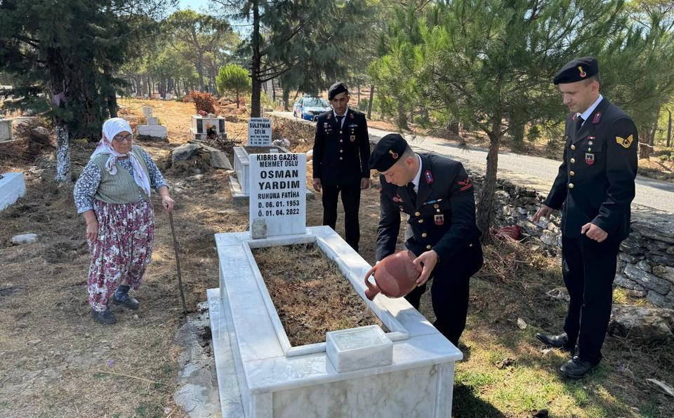 Aydın Jandarmasından anlamlı ziyaretler