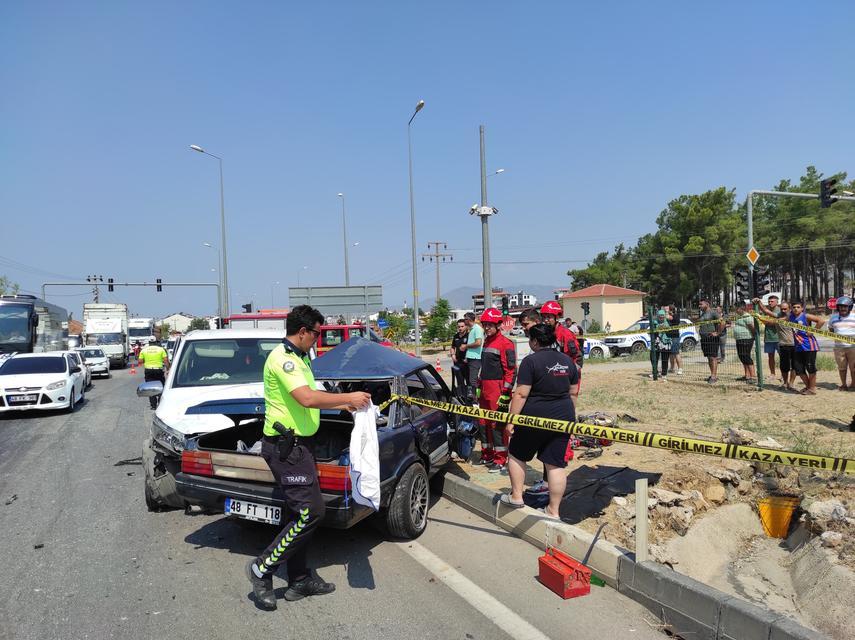 FETHİYE'DE TRAFİK KAZASI: 1 ÖLÜ