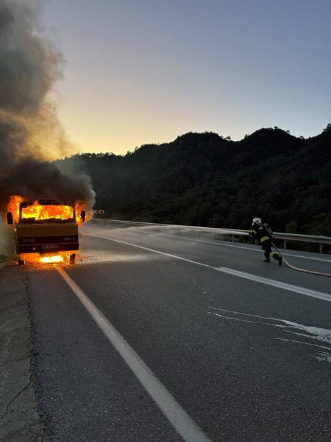 YAKIT DOLU TANKER ALEV ALDI