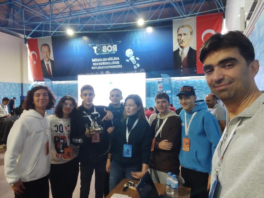 SÖKE MTAL LİSESİ MEB ROBOT YARIŞMASINDA SÖKE'Yİ BAŞARIYLA TEMSİL ETTİ