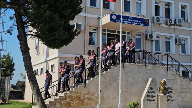 Aydın'da suç örgütü çökertildi : 8 tutuklama