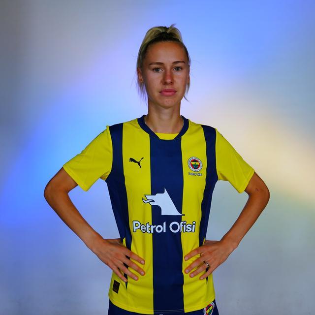 Karyna Alkhovik Fenerbahçe'de