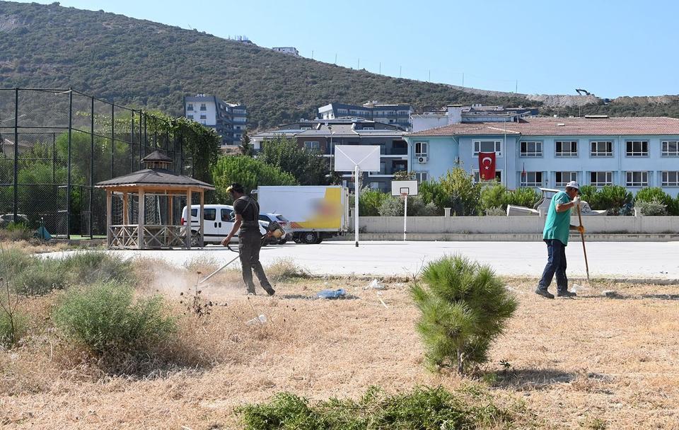 KUŞADASI BELEDİYESİ OKULLARI YENİ EĞİTİM YILINA HAZIRLAMAYA DEVAM EDİYOR