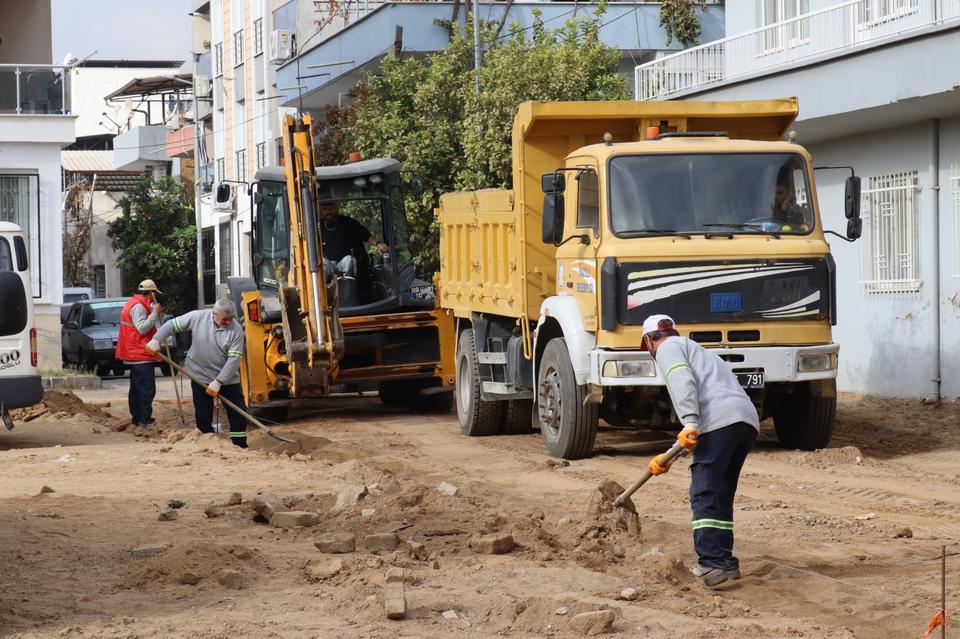 Nazilli'de 2024 için planlanan yol çalışmaları tamamlanıyor