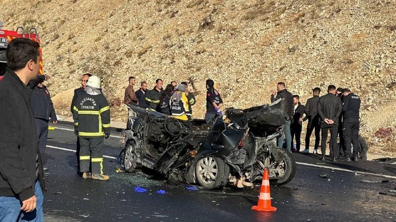 GAZİANTEP'TE 3 ARACIN KARIŞTIĞI ZİNCİRLEME KAZA: 1 ÖLÜ, 6 YARALI