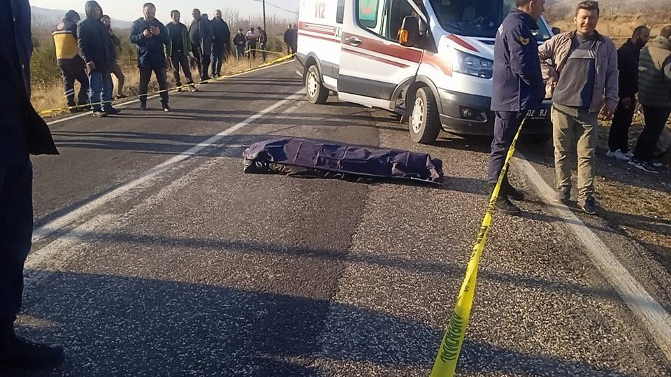 TRAKTÖRDEN DÜŞEN GENÇ HAYATINI KAYBETTİ