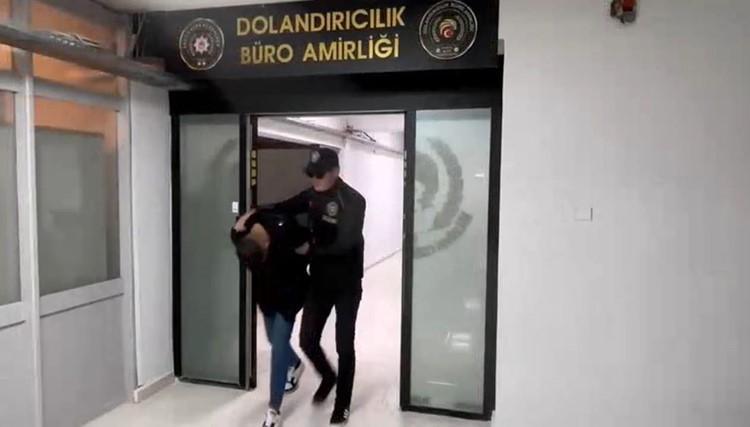 İzmir'de 4 kişiyi dolandıran sahte savcı, sıkı takiple yakalandı