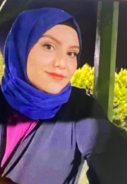 BİR BABANIN EN ACI YÜKÜ OTOMOBİL YANGININDA HAYATINI KAYBEDEN BEBEK VE TEYZE SON YOLCULUĞUNA UĞURLANDI