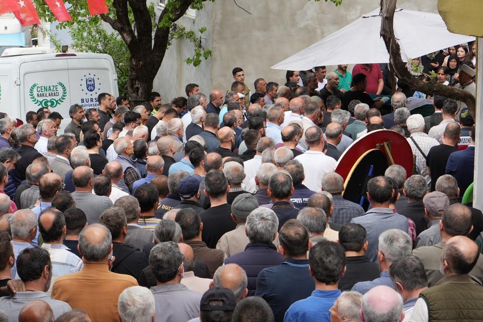 KÖYE MUHTAR SEÇİLDİ, MAZBATAYI ALACAĞI GÜN HAYATINI KAYBETTİ YENİ SEÇİLEN KÖY MUHTARI MAZBATASINI ALMASINA SAATLER KALA ÖLDÜ