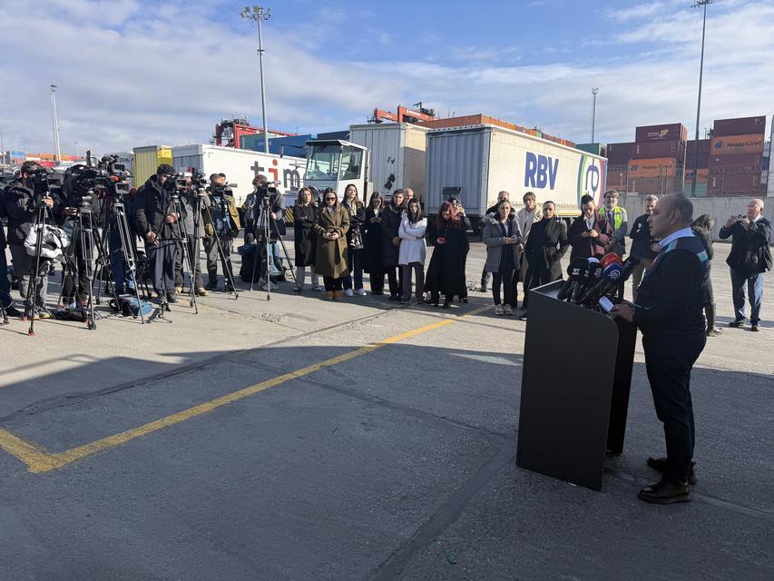 MARMARA DENİZİ'NDE MÜSİLAJI ÖNLEMEK İÇİN 700 TESİS İNCELEME ALTINA ALINDI ÇEVRESEL ETKİ DEĞERLENDİRME İZLEME VE ÇEVRE DENETİMİ DAİRE BAŞKANI AKGÜN: "2024 YILINDA ÇEVRE MEVZUATINA AYKIRI FAALİYET GÖSTERDİĞİNİ TESPİT ETTİĞİMİZ 7 BİN 482 İŞLETMEYE 2 MİLYAR LİRANIN ÜZERİNDE İDARİ PARA CEZASI UYGULADIK"