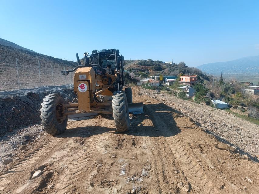 Efeler Belediyesi’nden zeytin üreticilerine destek