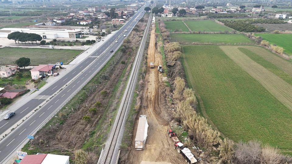 NAZİLLİ BELEDİYESİ'NDEN GÜZELKÖY'E YENİ YOL