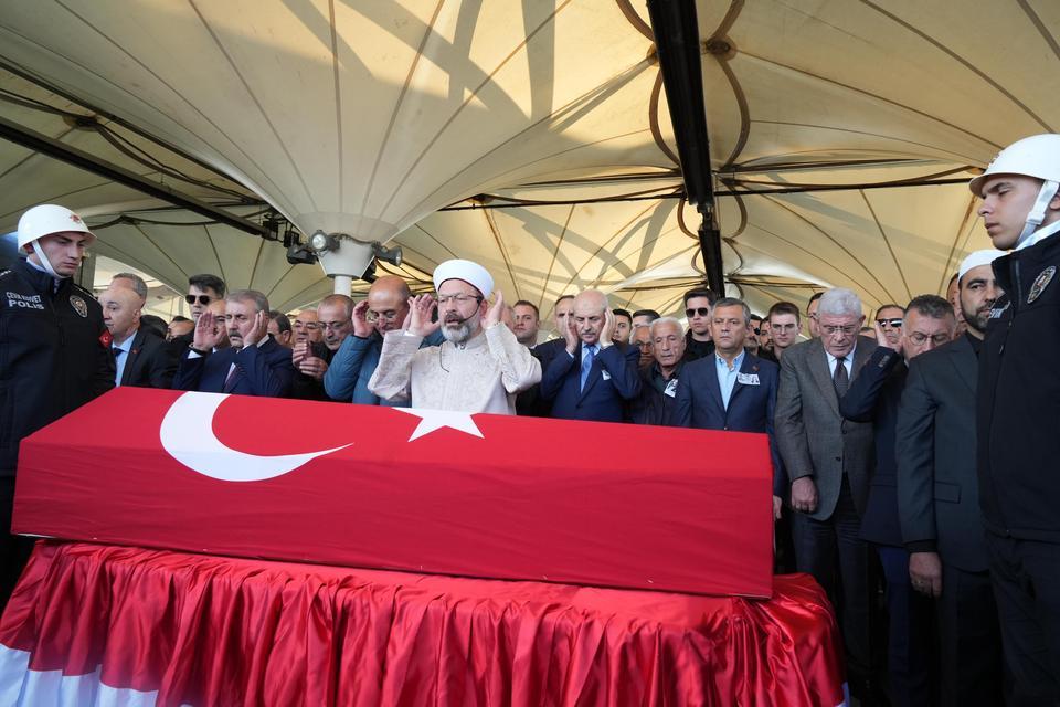 TUSAŞ ŞEHİTLERİ ANKARA'DA SON YOLCULUKLARINA UĞURLANDI