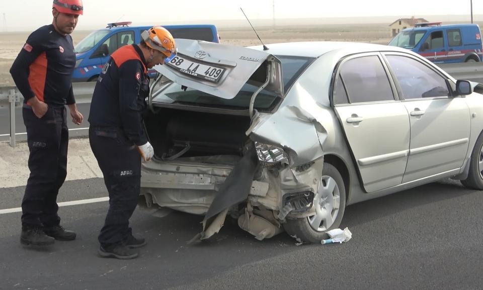 AKSARAY'DA KUM FIRTINASI KAZALARA NEDEN OLDU: 6 YARALI