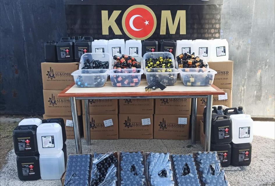 Manisa’da 635 litre etil alkol ele geçirildi