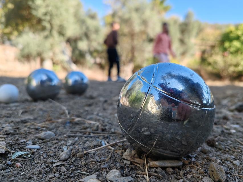 Ula'nın kırsal mahallelerinde Bocce sporuna büyük ilgi