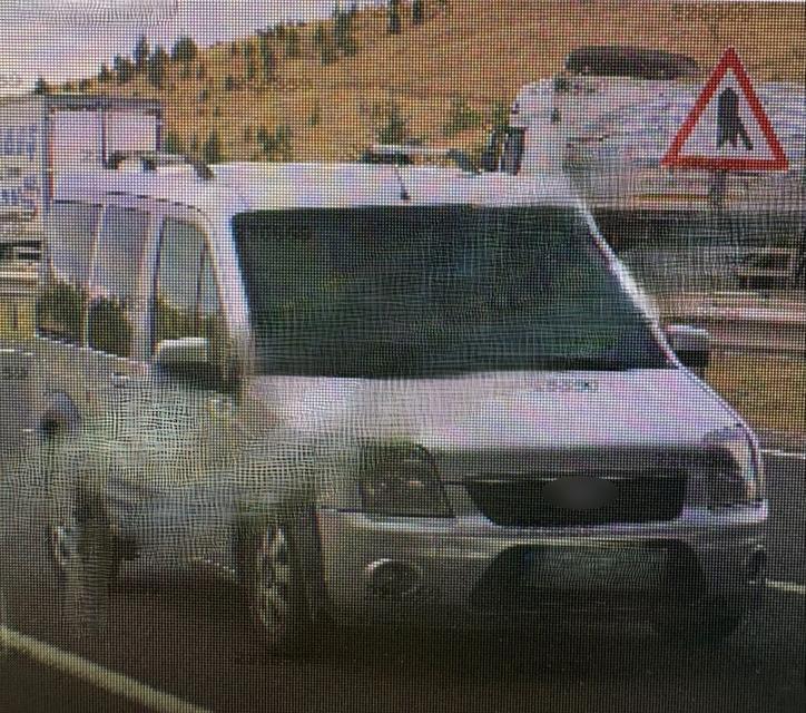 Kendilerini polis ve savcı diye tanıtan 2 dolandırıcı tutuklandı
