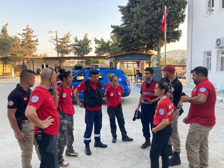 YAŞLI KADIN TARLADA ÖLÜ BULUNDU: 10 GÜNDÜR KAYIP OLDUĞU ORTAYA ÇIKTI