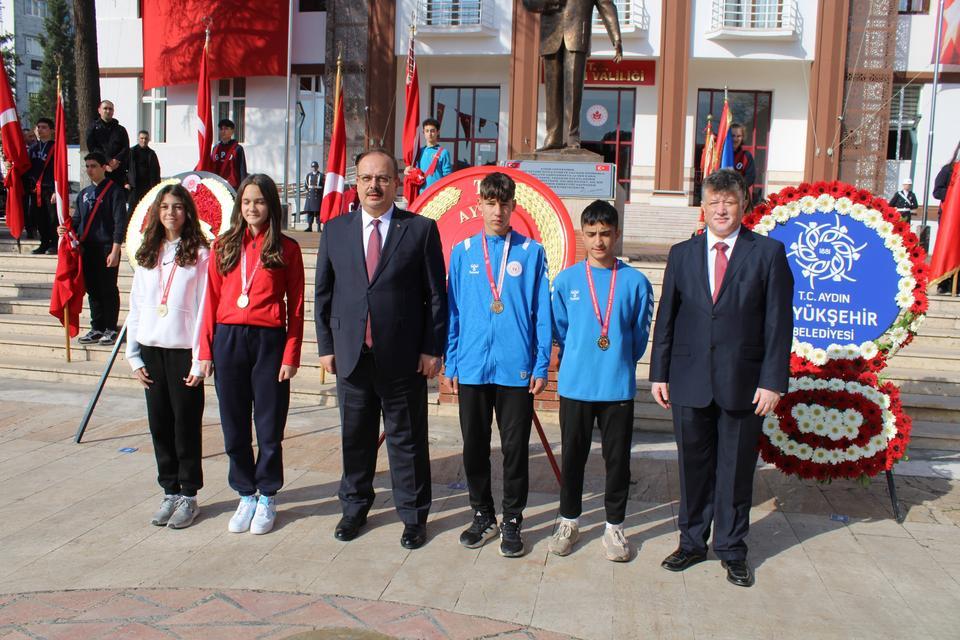 ATATÜRK'ÜN AYDIN'A GELİŞİ TÖRENLE KUTLANDI