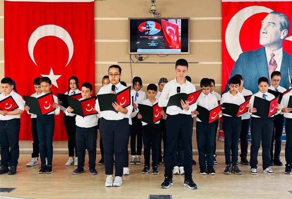 Bozdoğan’da 12 Mart İstiklal Marşı’nın Kabulü törenle kutlandı