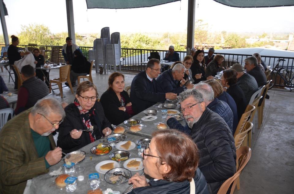 NAZİLLİ'DE ŞEHİTLER VE KURAKLIK İÇİN HAYIR YAPILDI