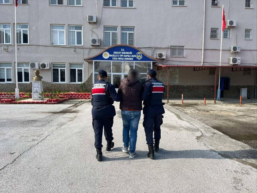 Didim ve Nazilli'de aranan iki kişi yakalandı