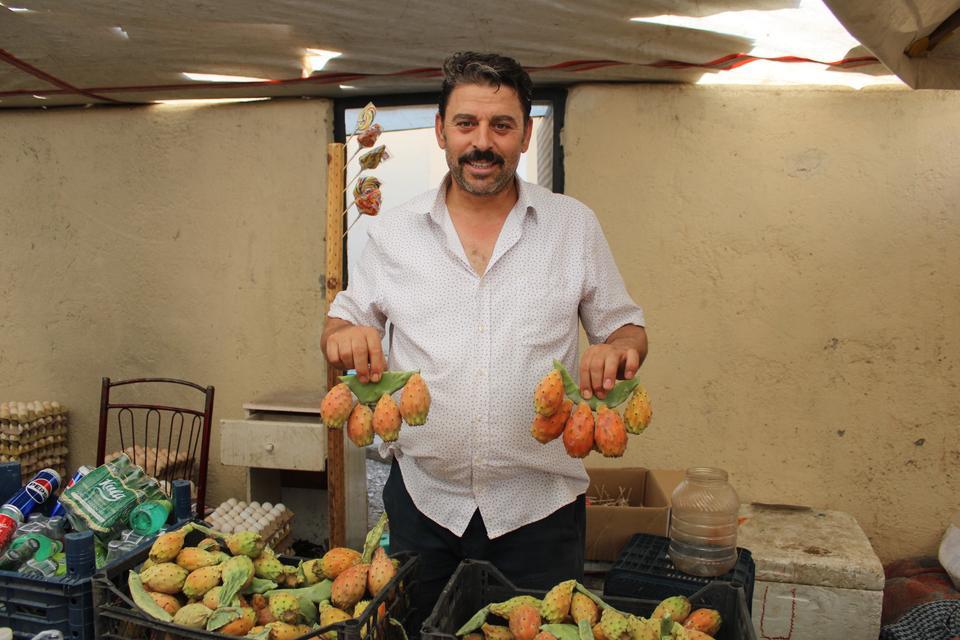 KAKTÜS İNCİRİ, PAZAR TEZGAHLARININ İLGİ ODAĞI OLDU