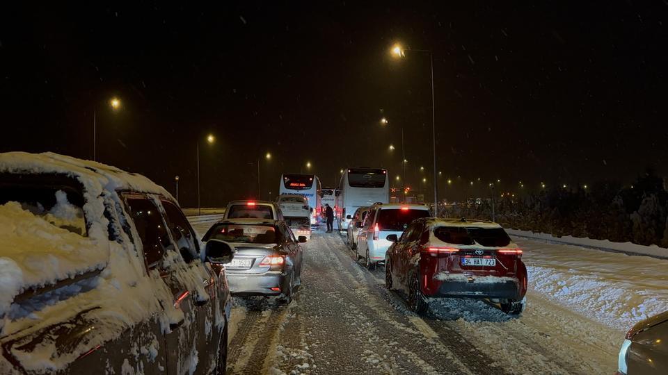 Tünel ulaşıma kapandı