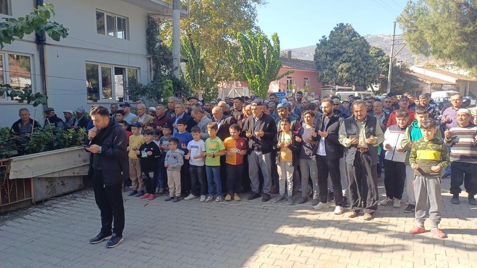 BAŞÇAYIR MAHALLE SAKİNLERİ 'YAĞMUR DUASI'NDA BULUŞTULAR