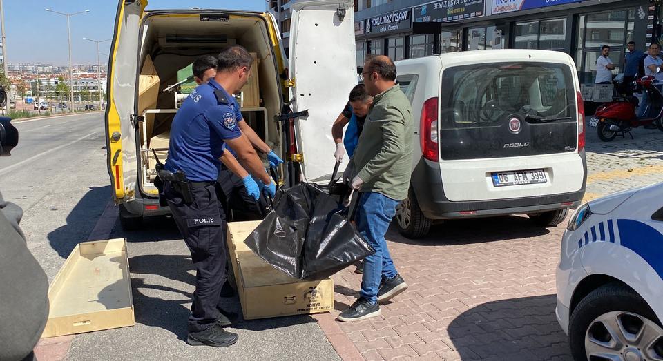 MASAJ SALONUNDA GENÇ KADINI ÖLÜME TERK EDİP, KURTULMAMASI İÇİN KAPIYI KİLİTLEMİŞ KONYA'DA GENÇ KADINI BIÇAKLAYARAK ÖLDÜREN KATİL ZANLISI HAKKINDA AĞIRLAŞTIRILMIŞ MÜEBBET HAPİS CEZASI VE İYİ HAL İNDİRİMİ UYGULANMAMASI TALEP EDİLDİ