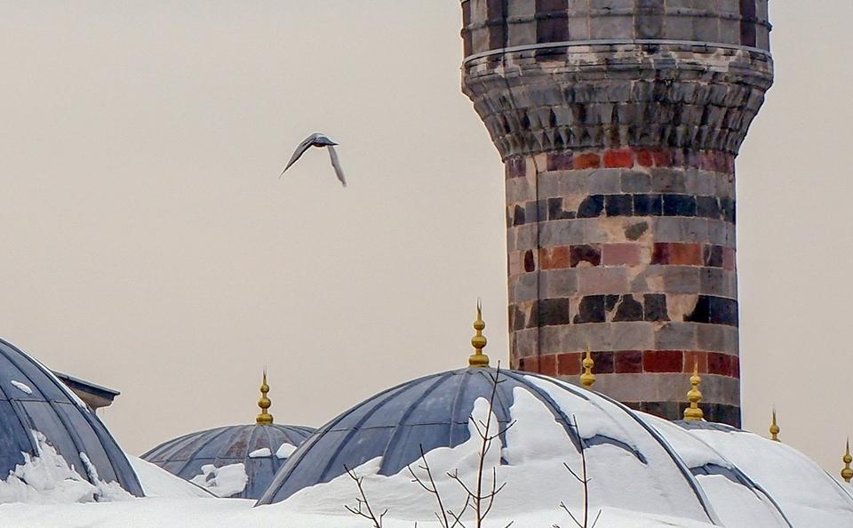 ERZURUM'DA TERMOMETRELER -18'İ GÖSTERDİ