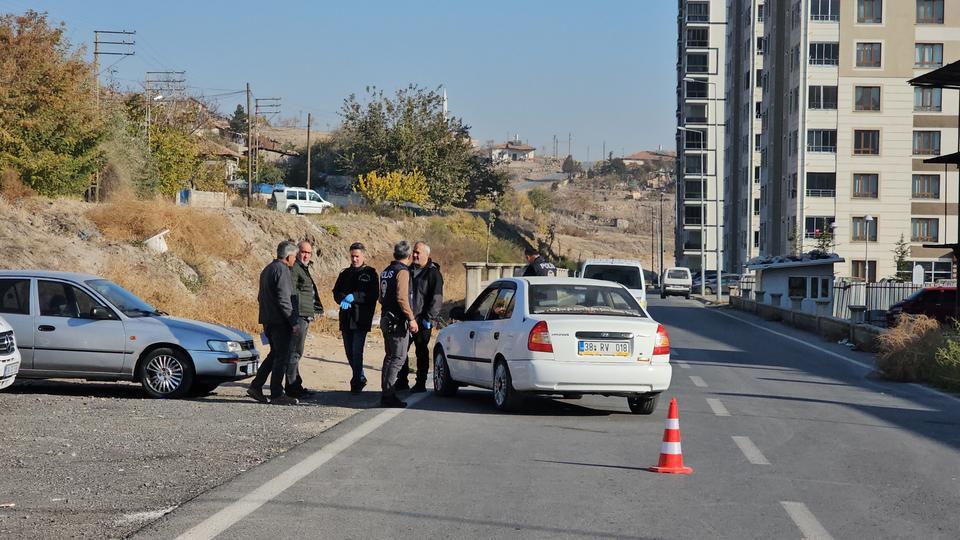 Bıçaklı kavga: 13 yaşındaki çocuk ağır yaralandı